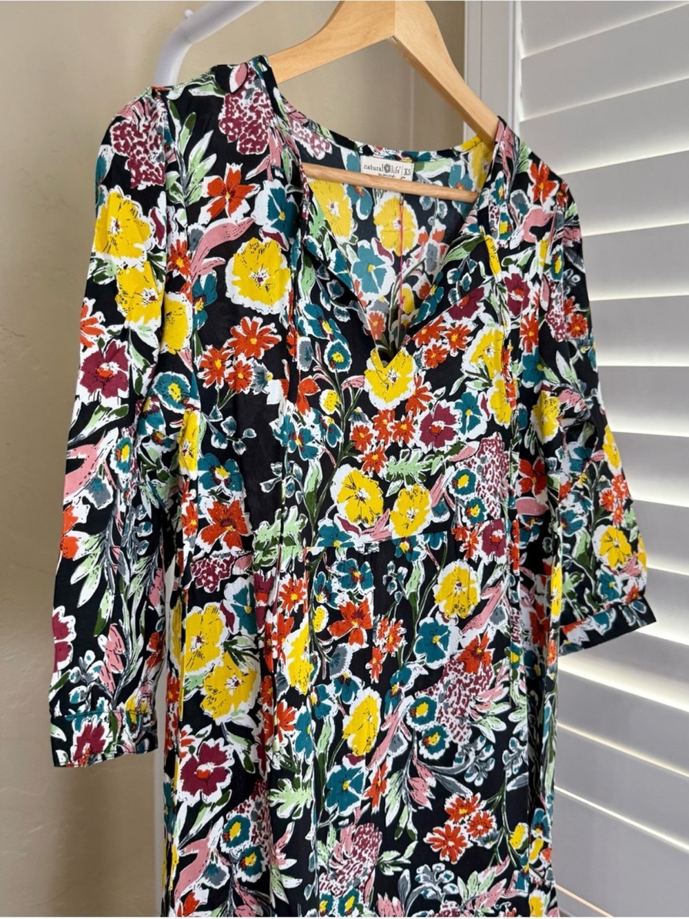 NATURAL LIFE Rayon Maxi Dress Tropical Garden Roses Floral XS NWT - Picture 7 of 11